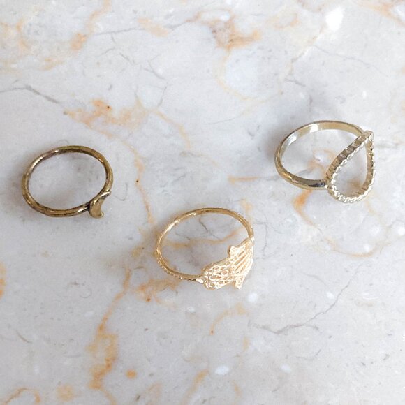 BRANDY MELVILLE Assorted Gold Rings Bundle - Picture 2 of 6
